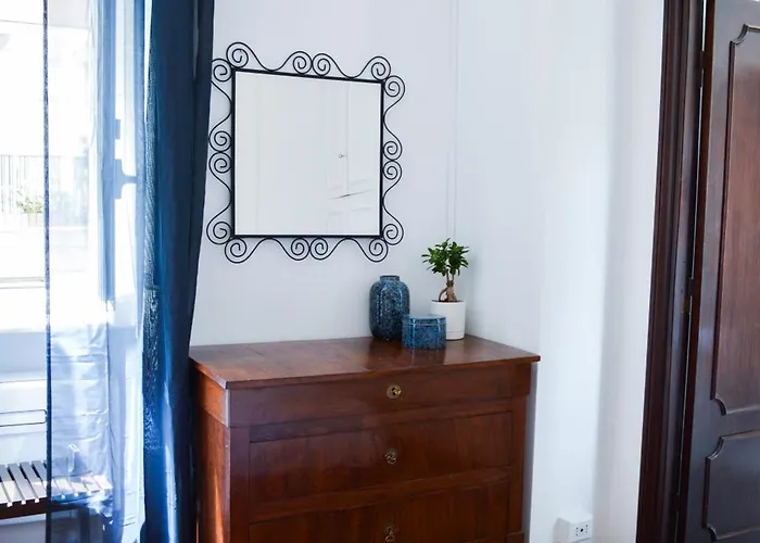 Apartment Domina - Trastevere 4 *